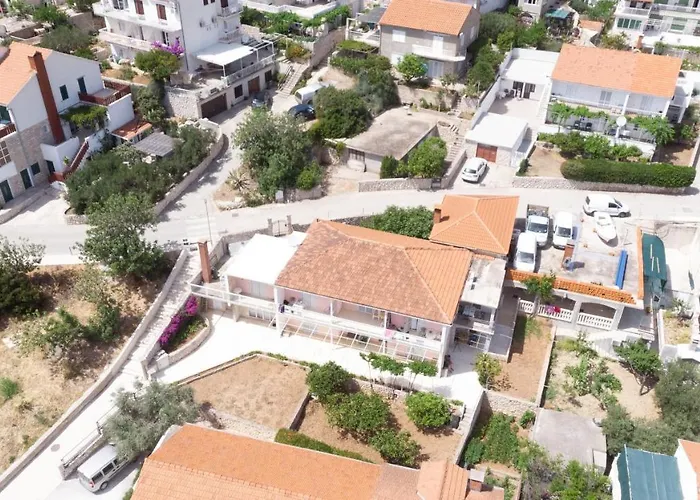 Double Hvar 15706d Gostinjska kuća Hvar Town